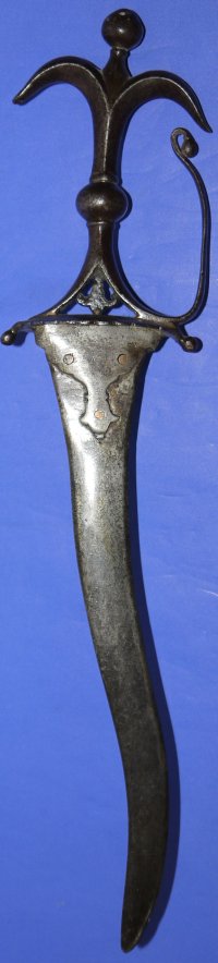 18C Deccan Chilanum – Wootz / Watered Steel Blade